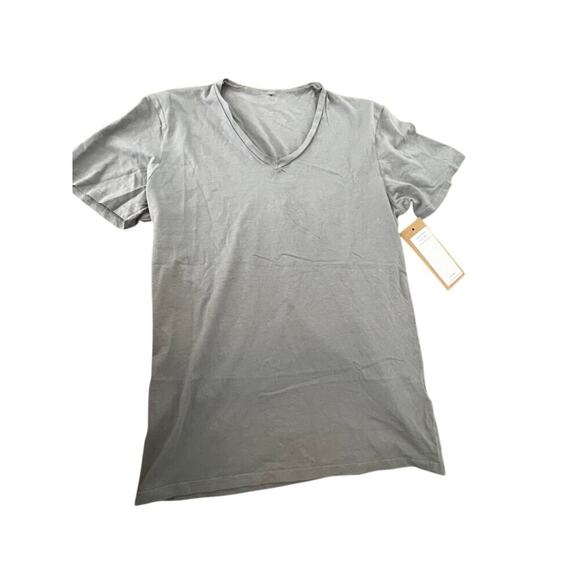 NWT Niyama Sol unisex gray short sleeve top size XS - Picture 1 of 5